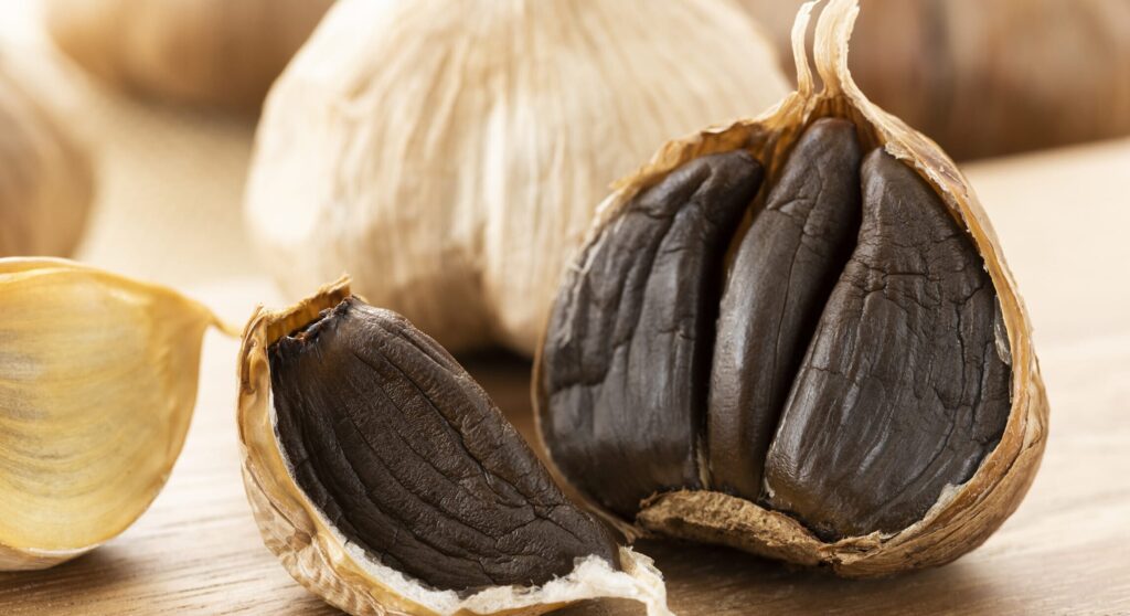 Ail Noir : Bienfaits, Origine et Utilisation en Complément Alimentaire